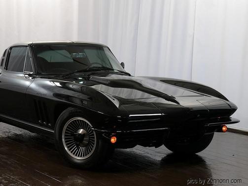 1965 Chevrolet Corvette Base
