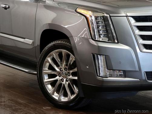 2018 Cadillac Escalade Luxury