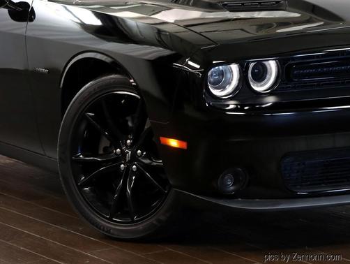 2017 Dodge Challenger R/T