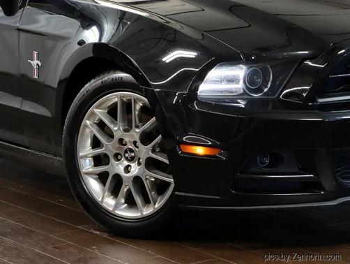 2014 Ford Mustang V6 Premium