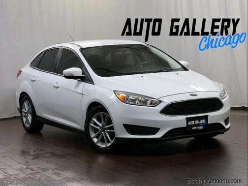 White 2015 Ford Focus SE