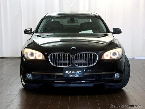 2012 BMW 750 Li xDrive