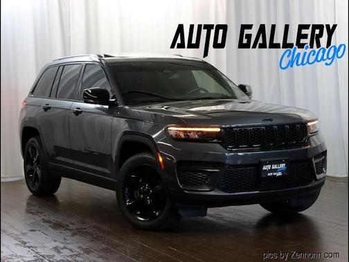 2022 Jeep Grand Cherokee Altitude