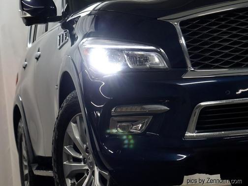 2016 INFINITI QX80 Base