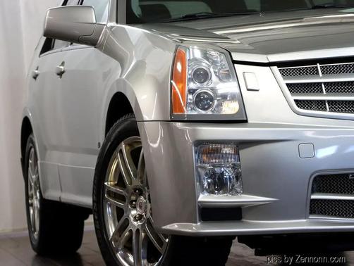2007 Cadillac SRX V8
