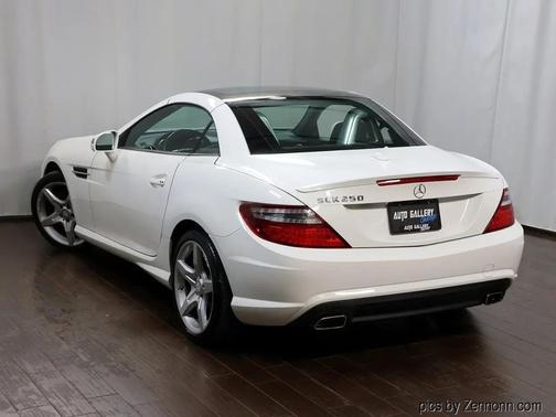 White 2014 Mercedes-Benz SLK-Class SLK 250