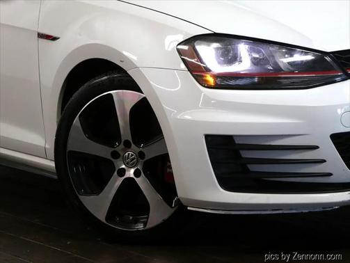 2017 Volkswagen Golf GTI 2.0T Autobahn 4-Door