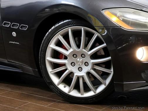 Gray 2012 Maserati GranTurismo S Auto