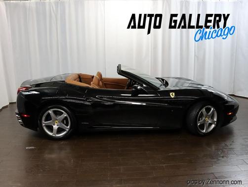 2010 Ferrari California Base