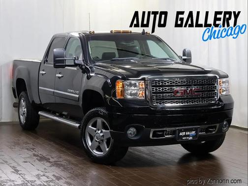 Black 2013 GMC Sierra 2500 Denali
