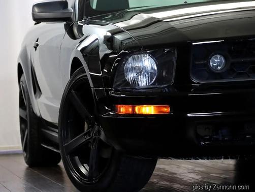 2008 Ford Mustang Premium