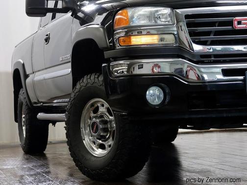 2006 GMC Sierra 2500 SLE H/D