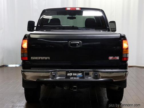 2006 GMC Sierra 2500 SLE H/D