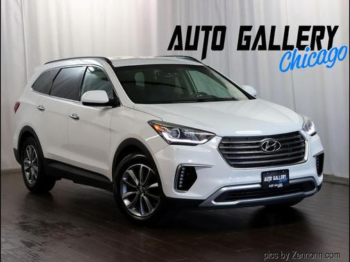 2017 Hyundai SANTA FE SE