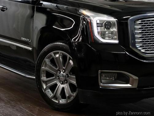 2017 GMC Yukon XL Denali