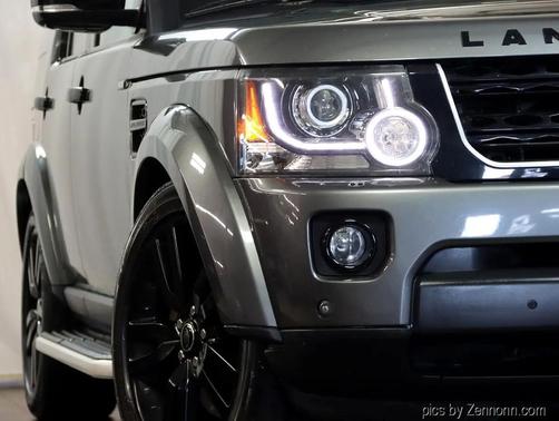 2016 Land Rover LR4 Base