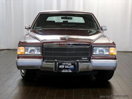 1992 Cadillac Brougham Standard