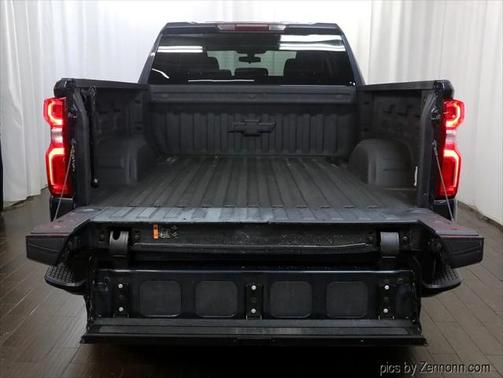 2022 Chevrolet Silverado 1500 Custom Trail Boss