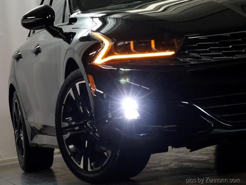 2022 Kia K5 GT-Line
