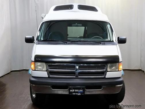 White 1994 Dodge Ram Van B350 127'' WB