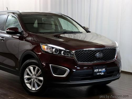2017 Kia Sorento LX