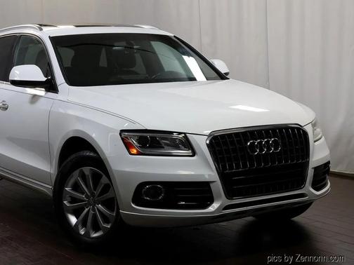 White 2016 Audi Q5 2.0T Premium