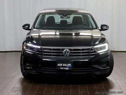 Black 2019 Volkswagen Jetta 1.4T SEL Premium