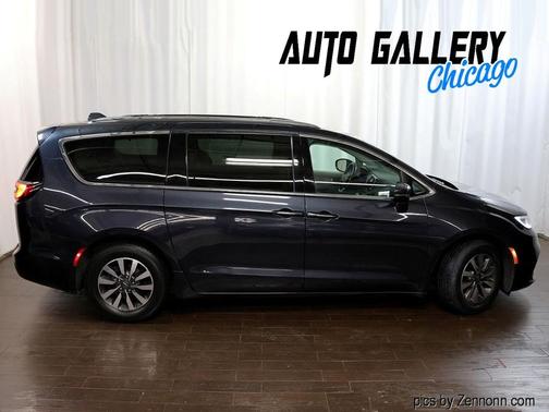 2019 Chrysler Pacifica Touring L