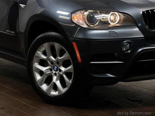 Gray 2011 BMW X5 AWD 4dr 35i