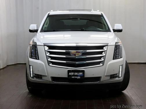 2017 Cadillac Escalade ESV Premium Luxury
