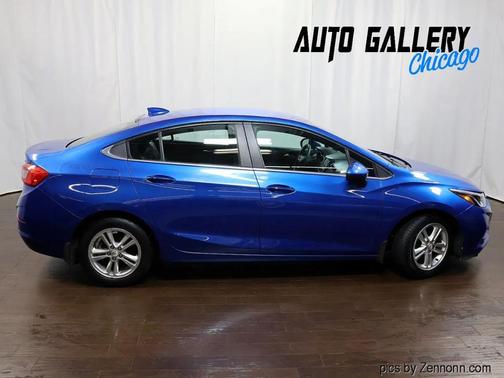 Blue 2016 Chevrolet Cruze LT Auto