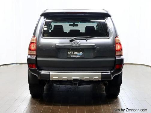 Gray 2004 Toyota 4Runner SR5 V8