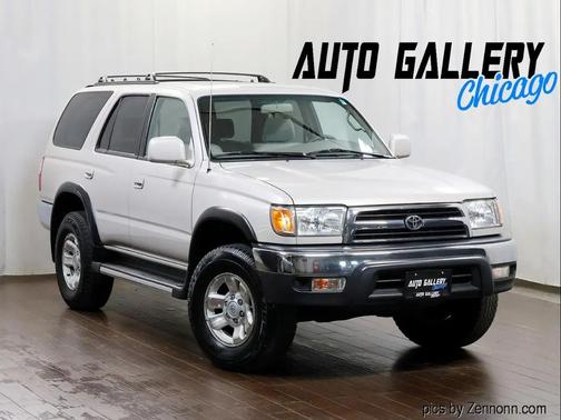 Gray 1999 Toyota 4Runner SR5 4WD