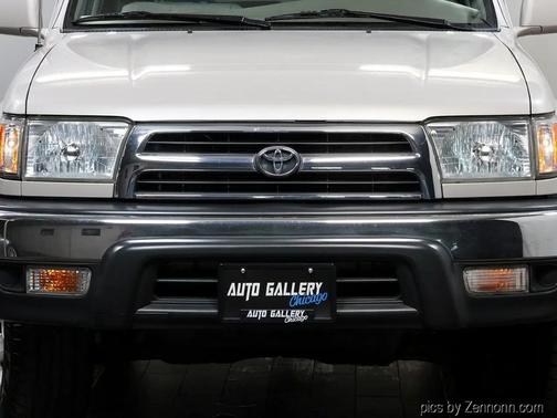 Gray 1999 Toyota 4Runner SR5 4WD