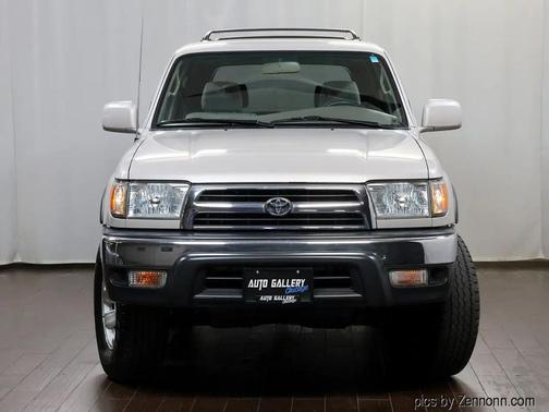 Gray 1999 Toyota 4Runner SR5 4WD