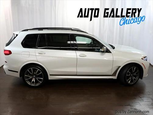 2021 BMW X7 M50i