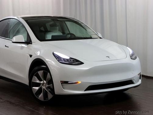 2021 Tesla Model Y Long Range Dual Motor All-Wheel Drive