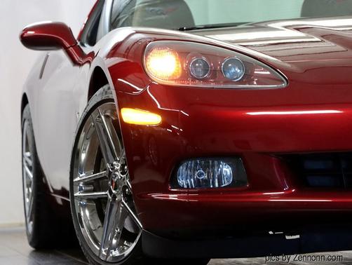 2006 Chevrolet Corvette Base