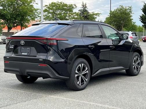 2025 Toyota bZ4X XLE