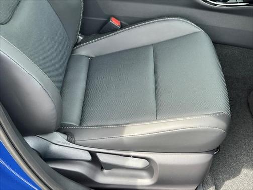 2025 Toyota Prius XLE