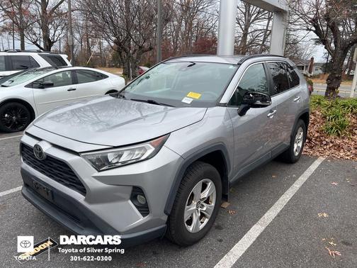 2020 Toyota RAV4 XLE
