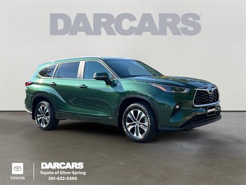 2025 Toyota Highlander Hybrid XLE