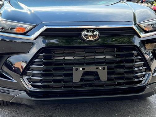 2024 Toyota Grand Highlander Hybrid XLE