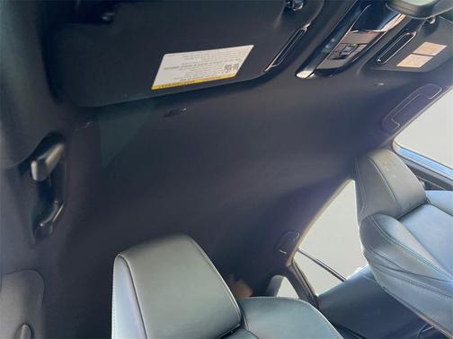 2023 Toyota Venza XLE