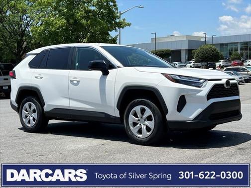 2024 Toyota RAV4 LE