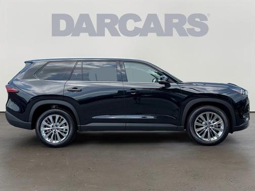 Midnight Black 2026 Toyota Grand Highlander Platinum