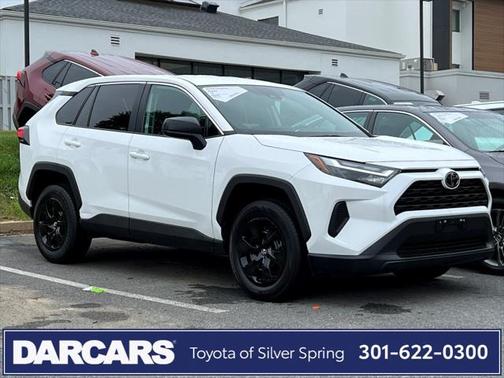 2024 Toyota RAV4 LE