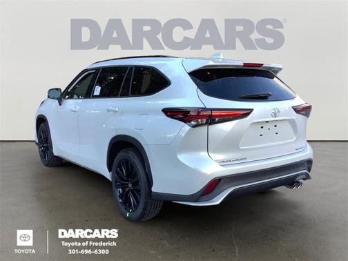 2026 Toyota Highlander XSE