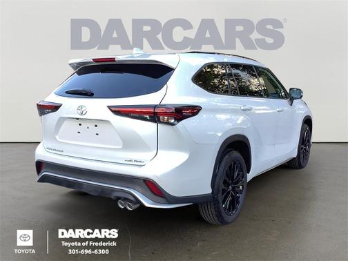 2026 Toyota Highlander XSE