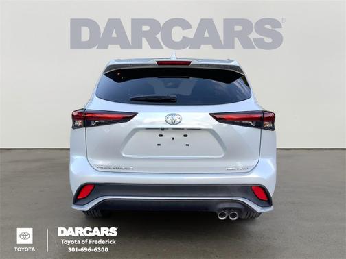 2026 Toyota Highlander XSE